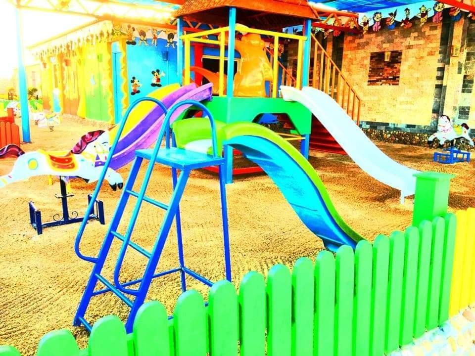 Hawaii Paradise Aqua Park Resort - Families And Couples Only Хургада Екстер'єр фото